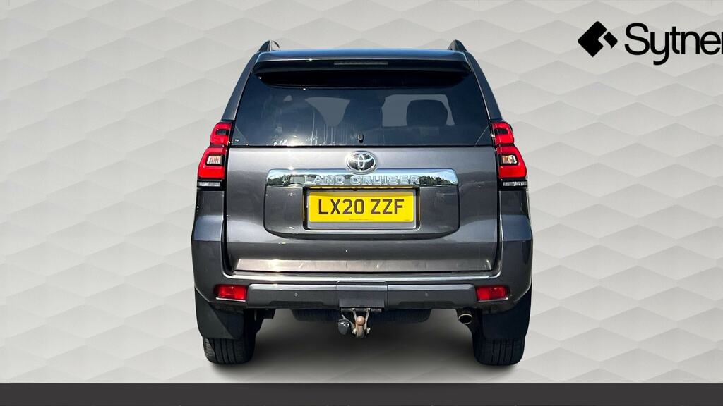Toyota Land Cruiser 2.8 D-4d Invincible 7 Seats Grey #6