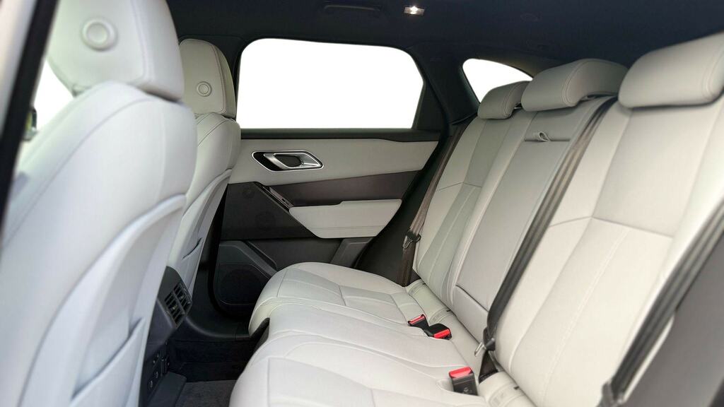 Land Rover Range Rover Velar 2.0 P400e Belgravia Edition GJ26DUV Black #4