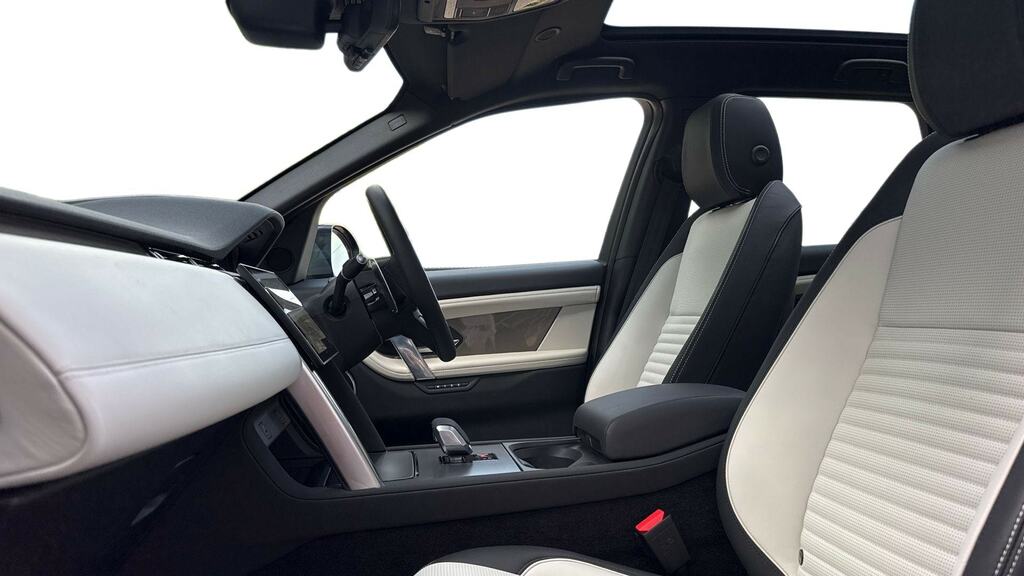 Land Rover Discovery Sport 1.5 P270e Metropolitan 5 Seat GF26KVG Grey #3
