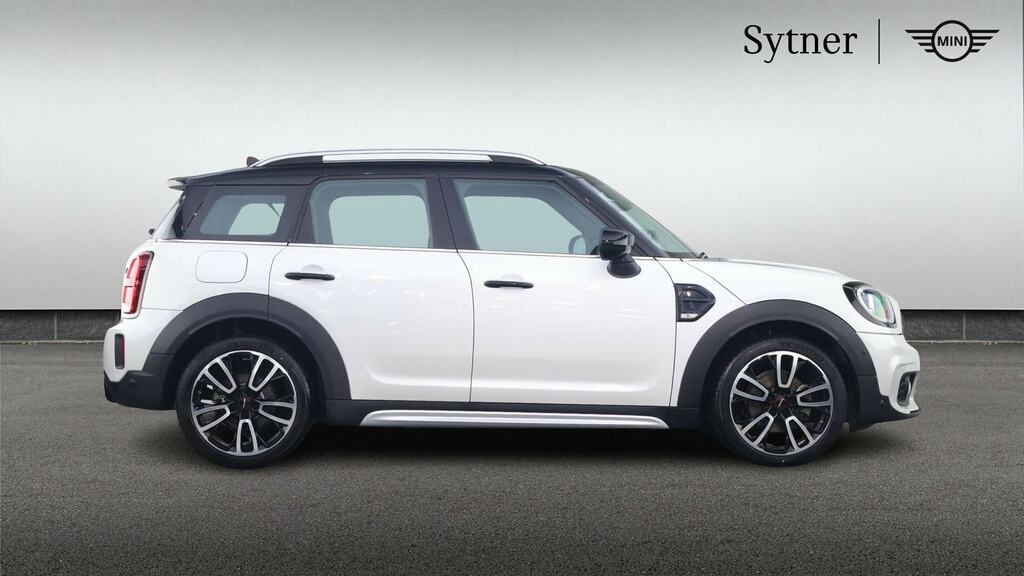 Mini Countryman 1.5 Cooper Sport Premium Plus YB23HYW White #3