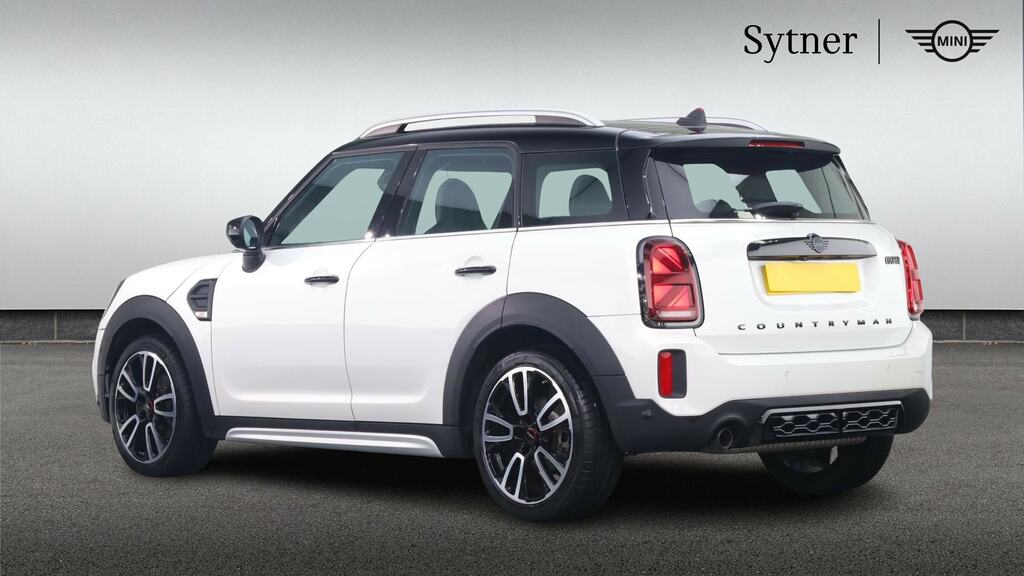 Mini Countryman 1.5 Cooper Sport Premium Plus YB23HYW White #2