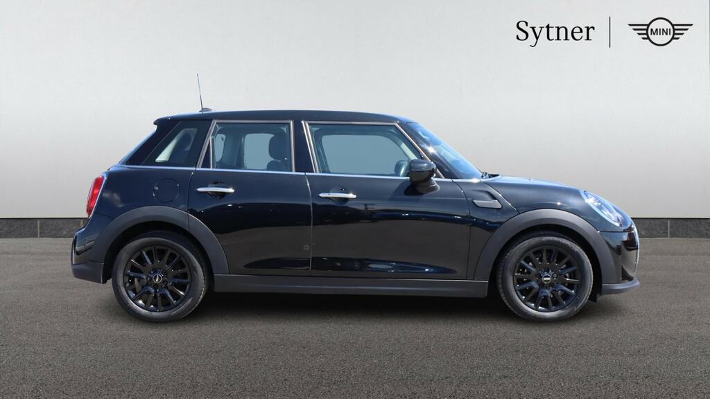 Mini Hatch 1.5 Cooper Classic Premium KF72VWS Black #3