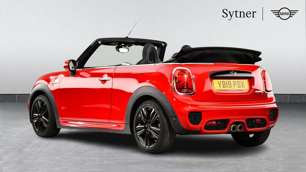 Mini Convertible 2.0 Cooper S Sport II Comfortnav Pack Red #2