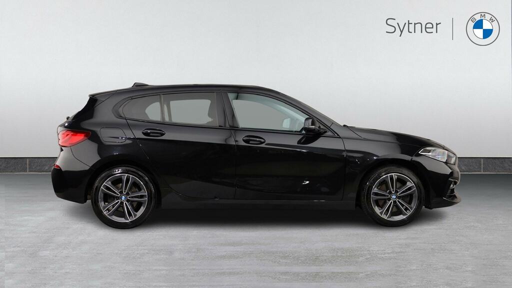 BMW 1 Series 118I Sport YF69HFL Black #3