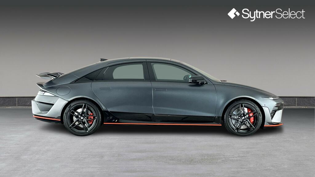 Hyundai Ioniq 6 478Kw 84 Kwh Vision Roof Black #3