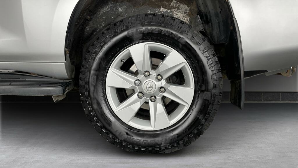 Toyota Land Cruiser 2.8 D-4d Active 7 Seats Black #26