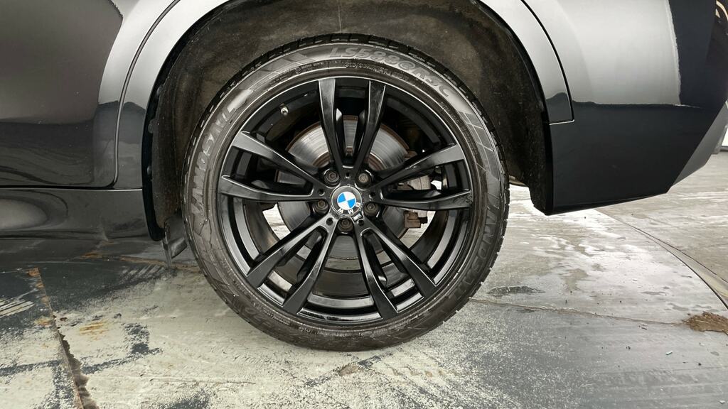 BMW X6 M50d 4Wd White #25