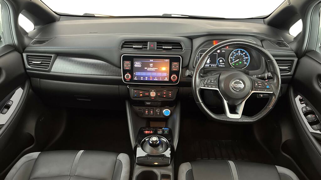 Nissan Leaf 110Kw Tekna 40Kwh NM21LVJ White #6