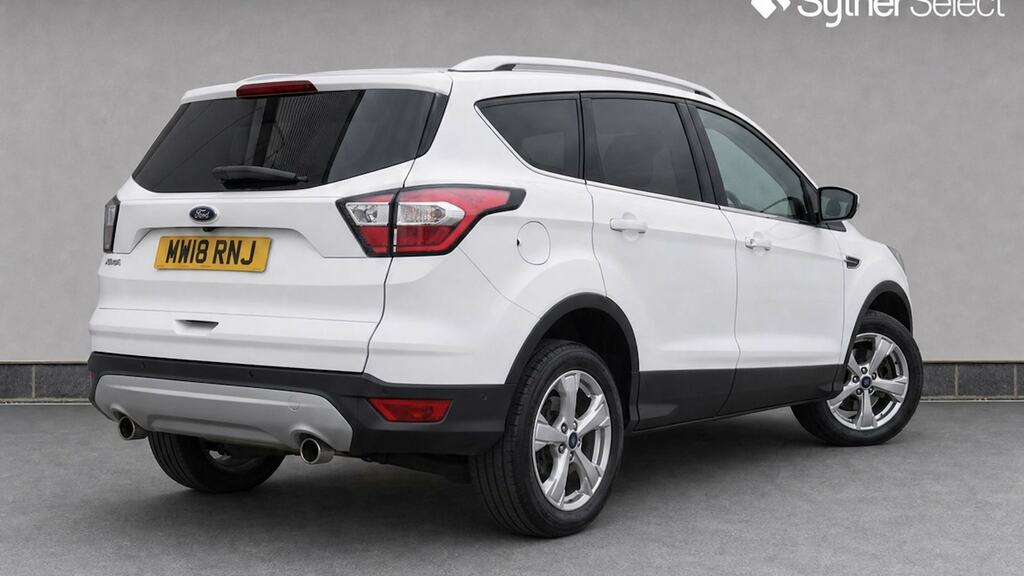 Ford Kuga 1.5 Tdci Titanium X 2Wd MW18RNJ White #4