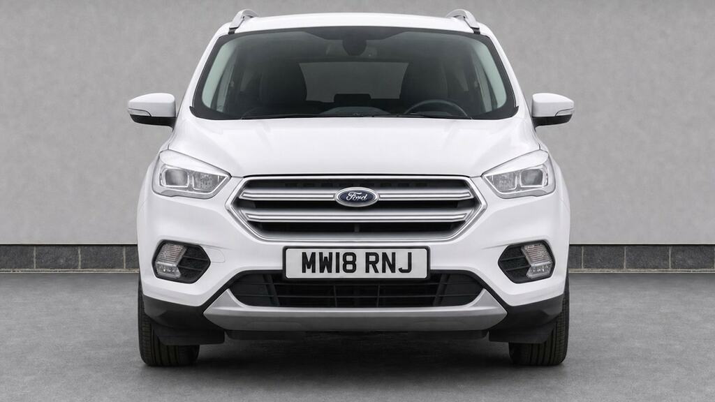 Ford Kuga 1.5 Tdci Titanium X 2Wd MW18RNJ White #5
