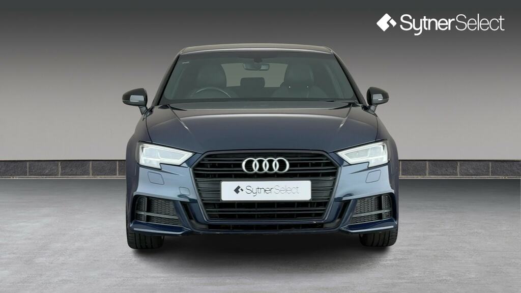 Audi A3 2.0 Tdi Black Edition GD17NLJ Blue #4