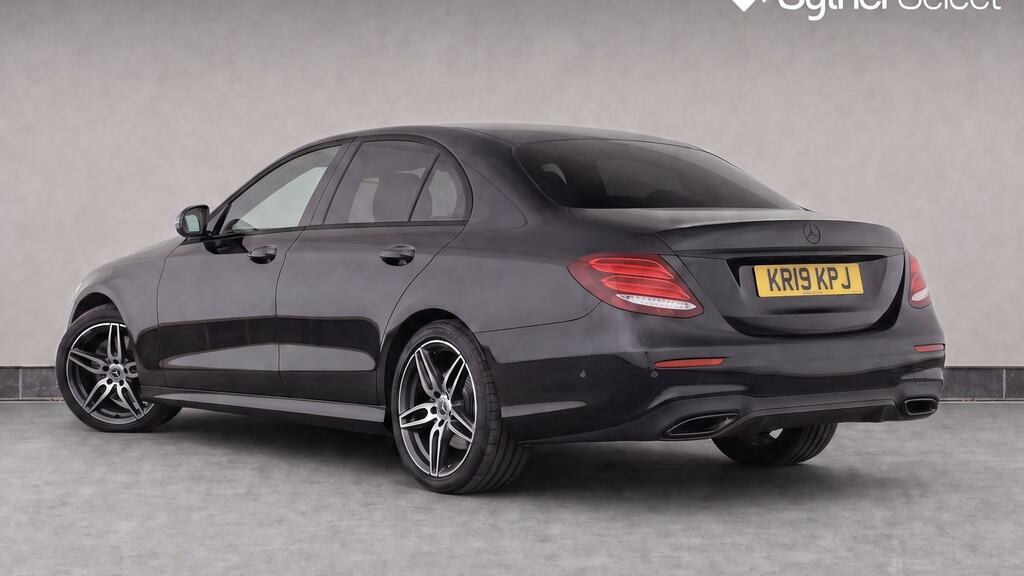 Mercedes-Benz E Class E400d 4Matic Amg Line Premium Plus 9G-tronic Black #3