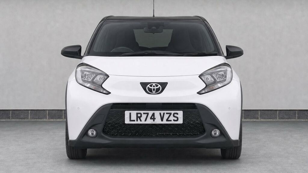 Toyota Aygo X 1.0 Vvt-i Edge LR74VZS White #5