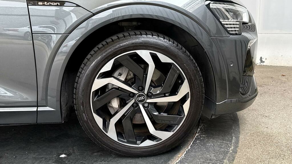 Audi E-tron 300Kw 55 Quattro 95Kwh Black Ed Cs SV71YMR Grey #5