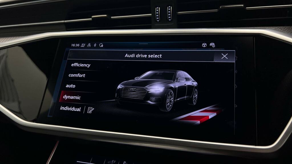 Audi A6 Saloon Black Edition Black #19