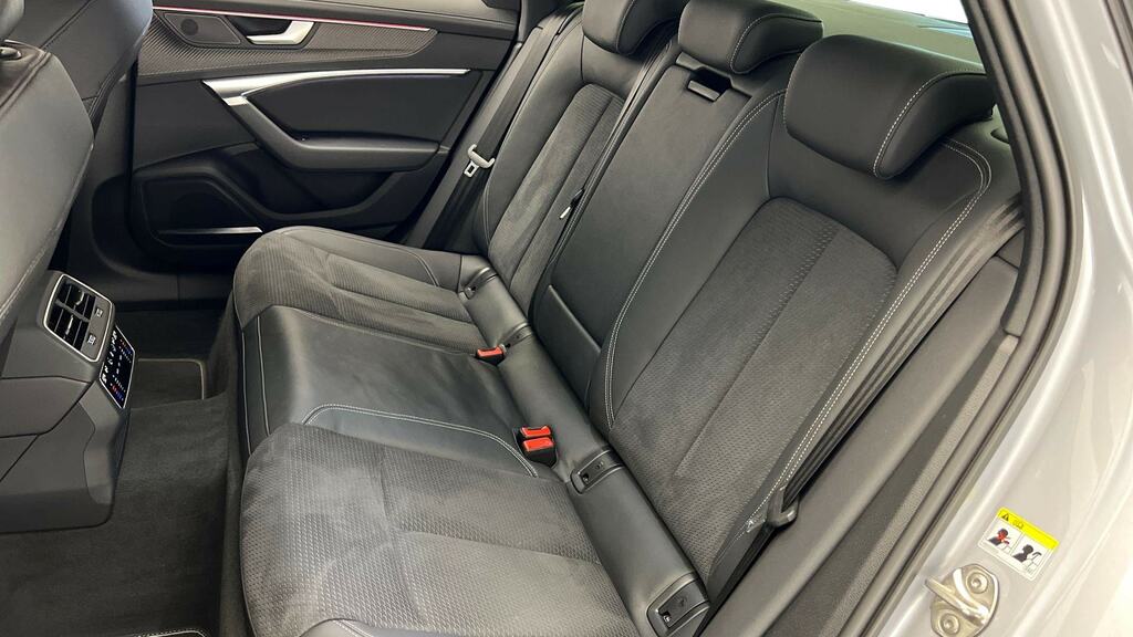 Audi A6 Saloon Black Edition Black #16