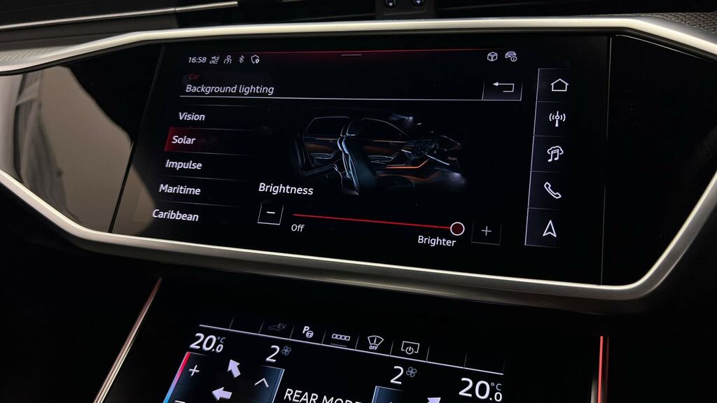 Audi A6 Saloon Black Edition Black #40