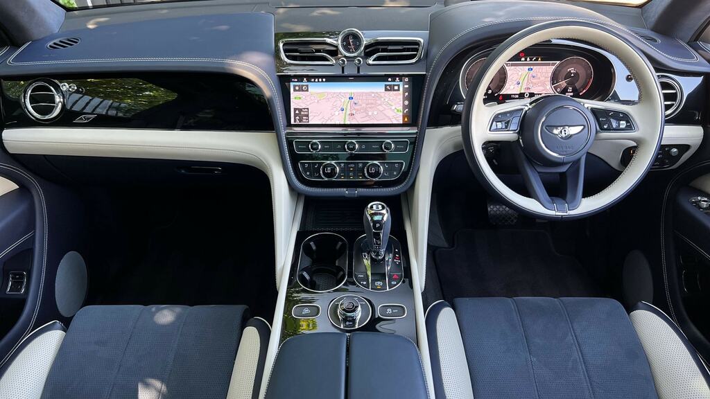 Bentley Bentayga 4.0 V8 S Touring Spec Black #4