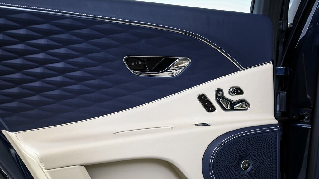 Bentley Flying Spur Petrol Blue #16