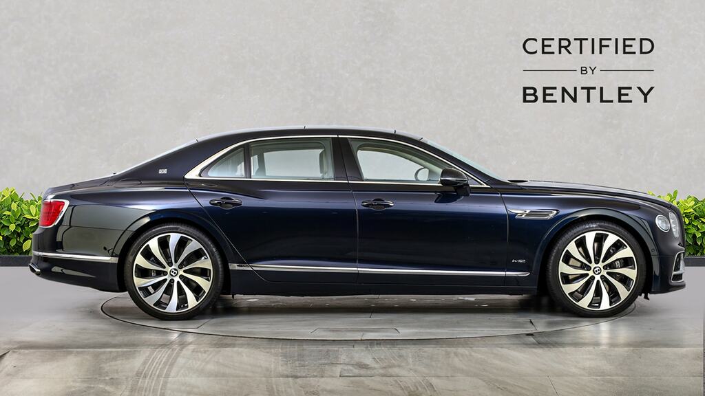 Bentley Flying Spur 4.0 V8 First Edition Black #5