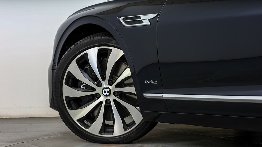 Bentley Flying Spur 4.0 V8 First Edition Black #6