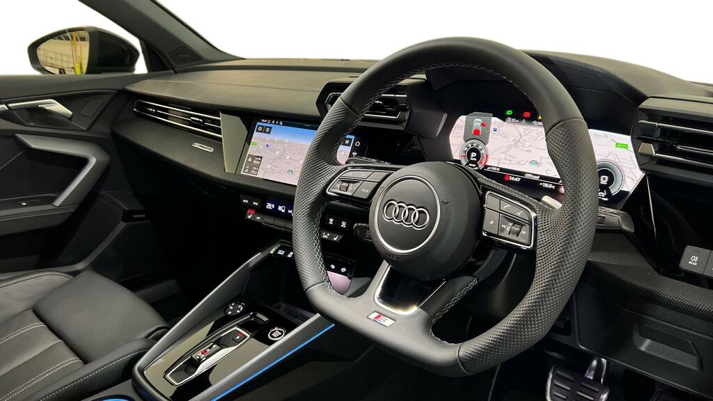Audi A3 1.5 Tfsi 150 Black Edition Tech Pack FP75UCZ Grey #6
