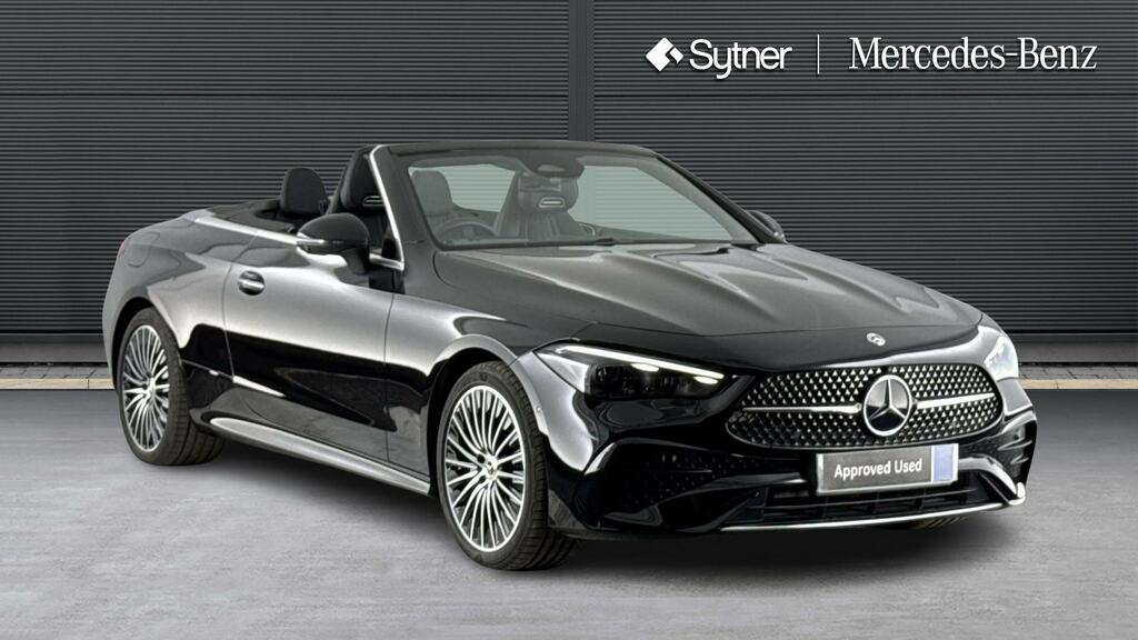 Mercedes-Benz 300 Cle 300 4Matic Amg Line Premium 9G-tronic Black #2