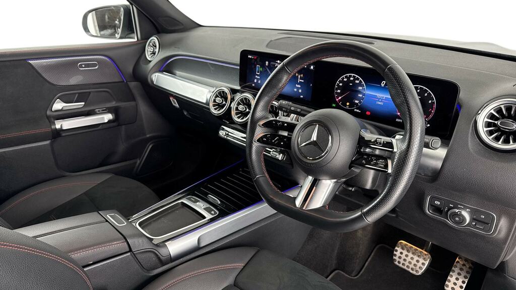 Mercedes-Benz GLB Class Glb 200 Amg Line Executive 7G-tronic KU74LNC Black #3