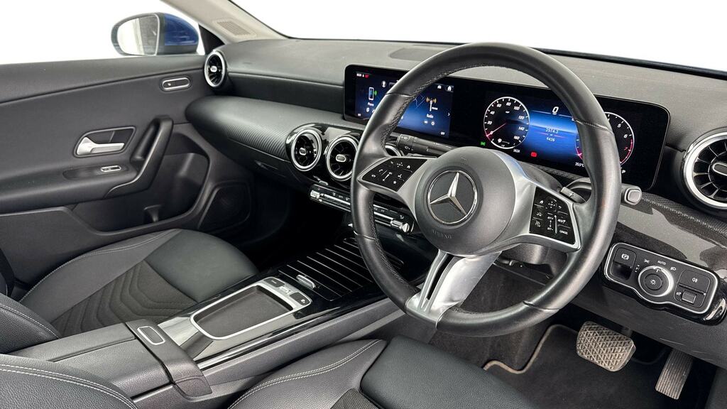 Mercedes-Benz CLA Class Cla 180 Sport Edition Tip KS25CNJ Blue #3