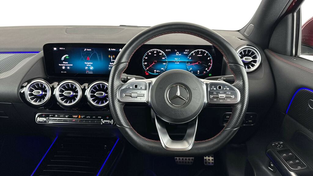 Mercedes-Benz GLA Class Black #9