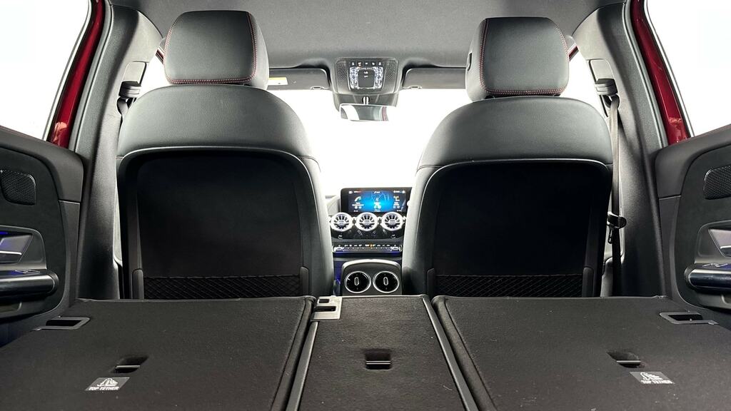 Mercedes-Benz GLA Class Black #17