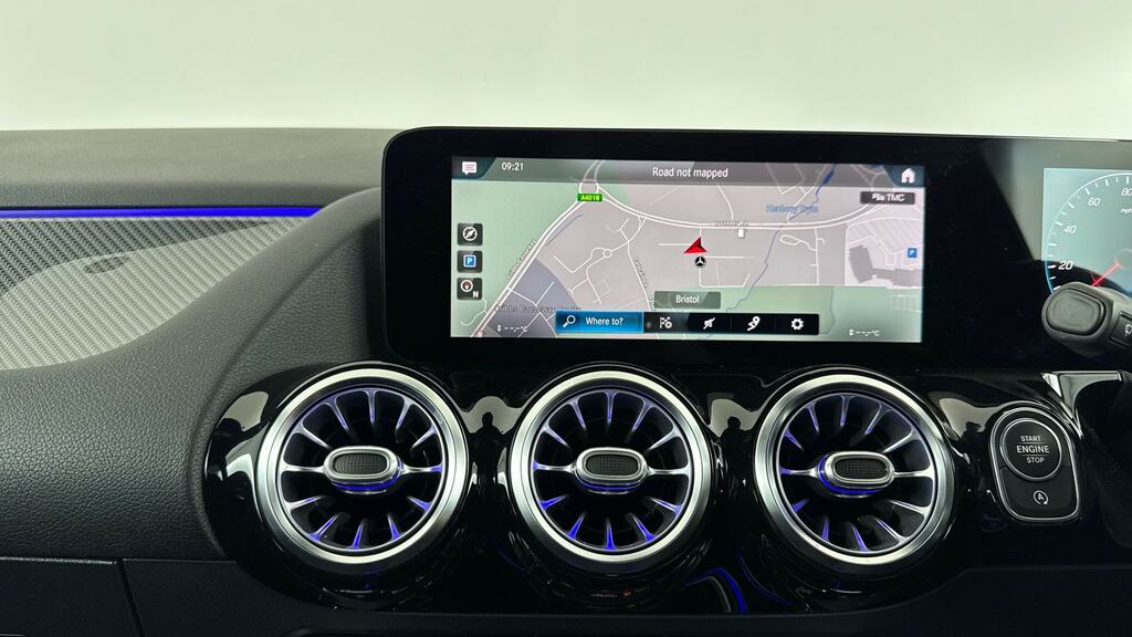 Mercedes-Benz GLA Class Black #15