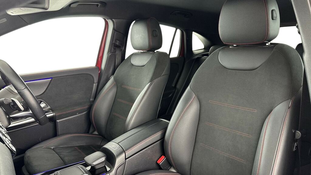 Mercedes-Benz GLA Class Black #11