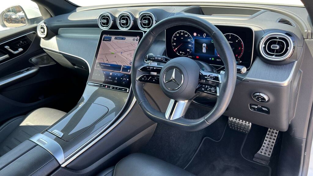 Mercedes-Benz GLC Class Glc 220D 4Matic Amg Line Premium 9G-tronic EK24PZE White #3