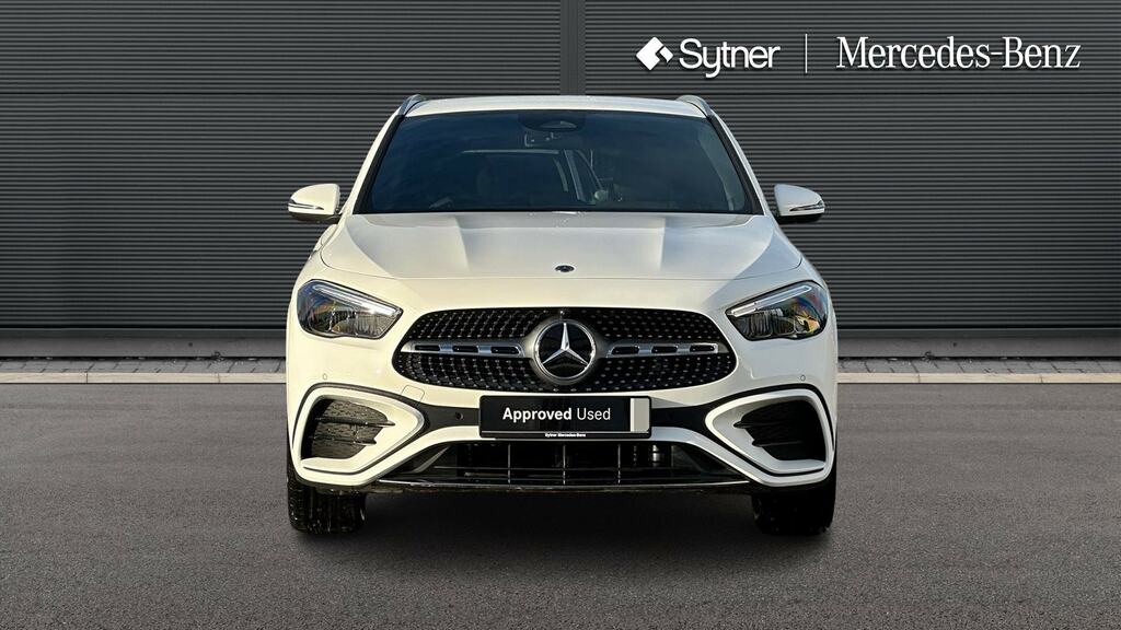 Mercedes-Benz GLA Class Gla 200D Amg Line Executive Black #6
