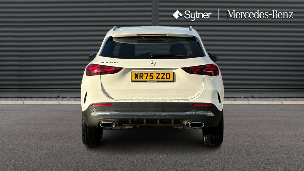 Mercedes-Benz GLA Class Gla 200D Amg Line Executive Black #7