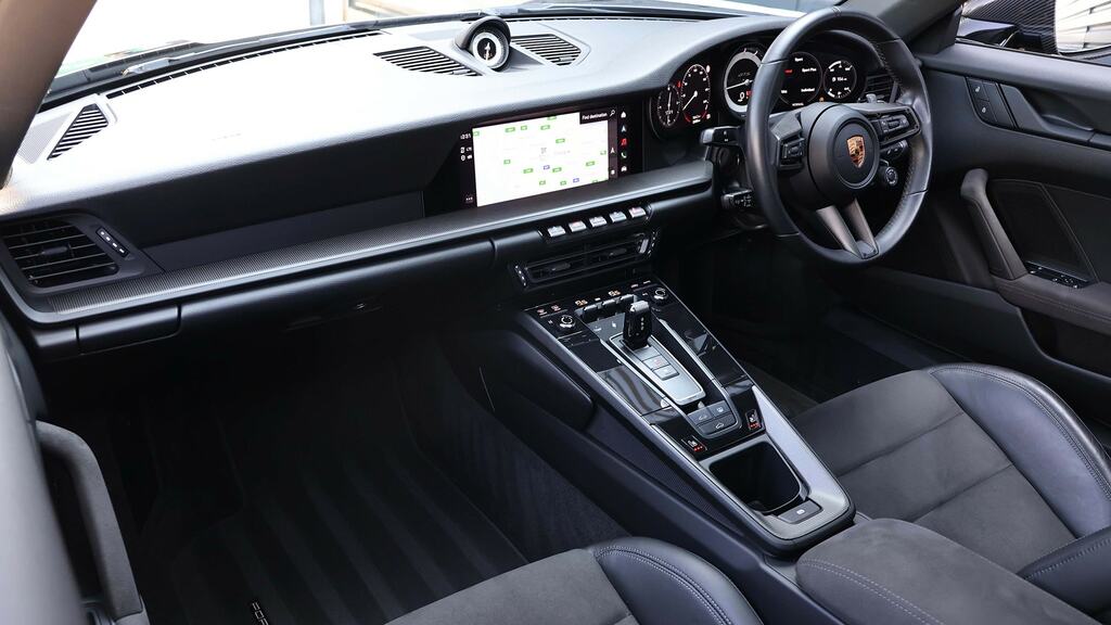 Porsche 911 Gts 2dr Blue #3