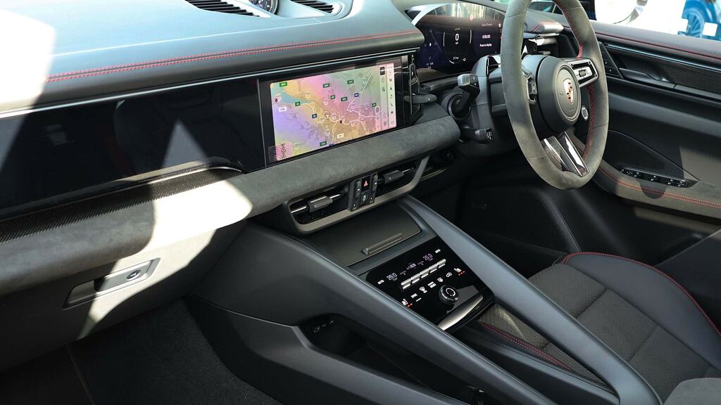 Porsche Macan 420Kw Gts 100Kwh Blue #3