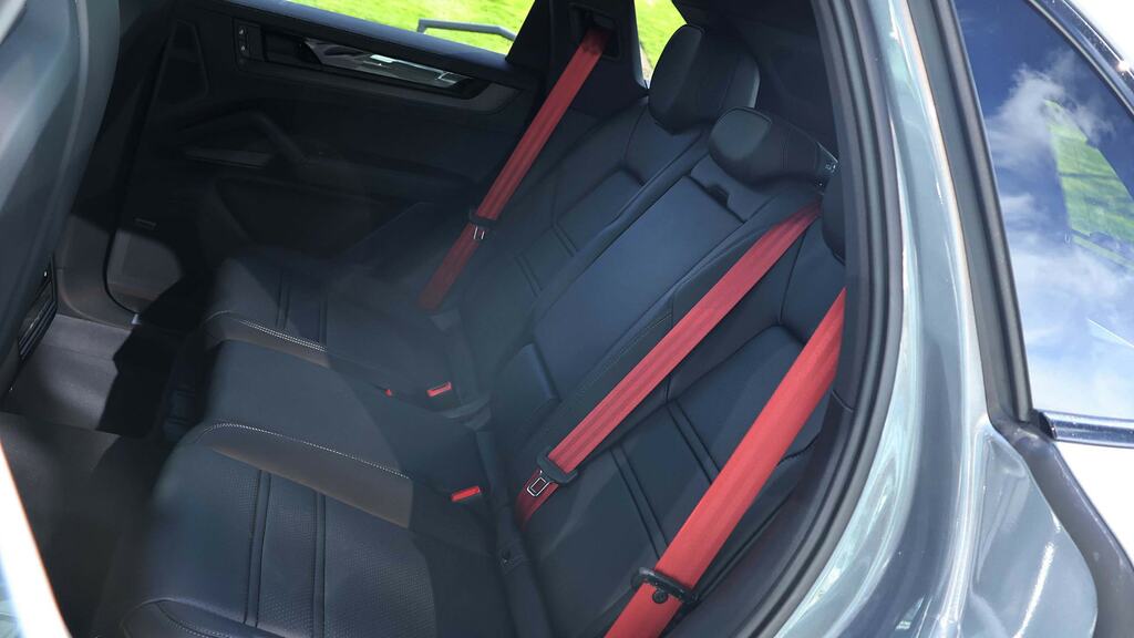Porsche Cayenne E-hybrid Black Edition Tiptronic S Silver #13