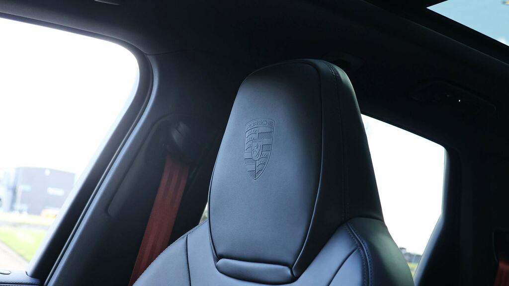 Porsche Cayenne E-hybrid Black Edition Tiptronic S Silver #24