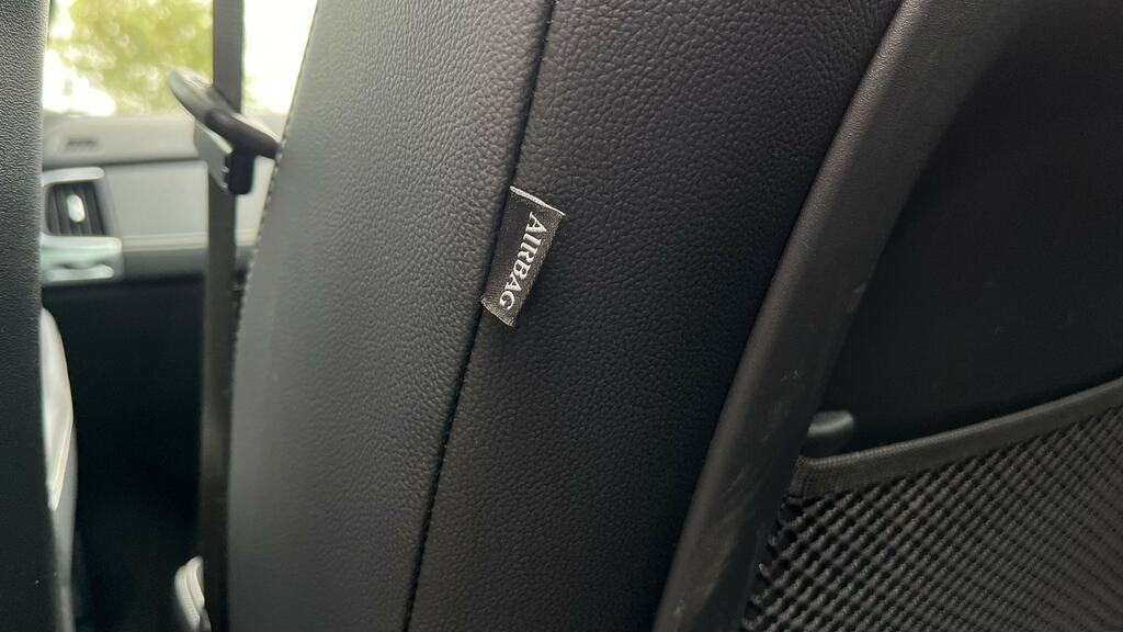 Jaguar E-Pace 1.5 P300e 12.17Kwh R-dynamic S Suv Plug Black #31