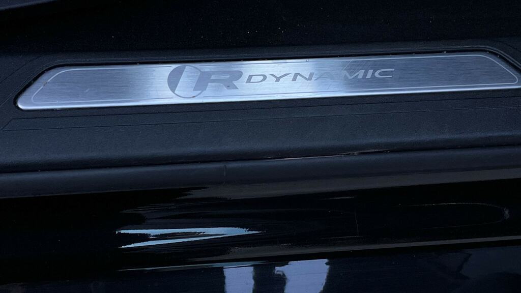 Jaguar XE 2.0 P250 R-dynamic Black Grey #22