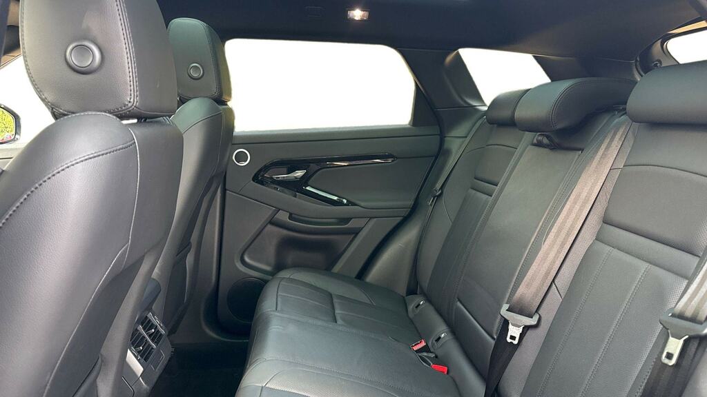 Land Rover Range Rover Evoque 2.0 D200 Edition FG25LMO Silver #4