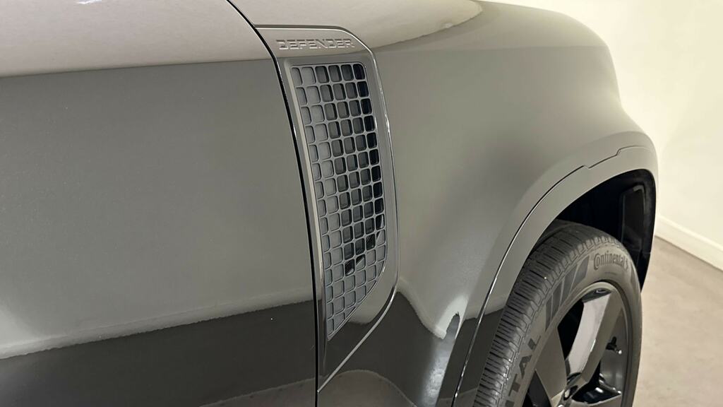 Land Rover Defender 110 D300 X-dynamic Se Eiger Grey Grey #20