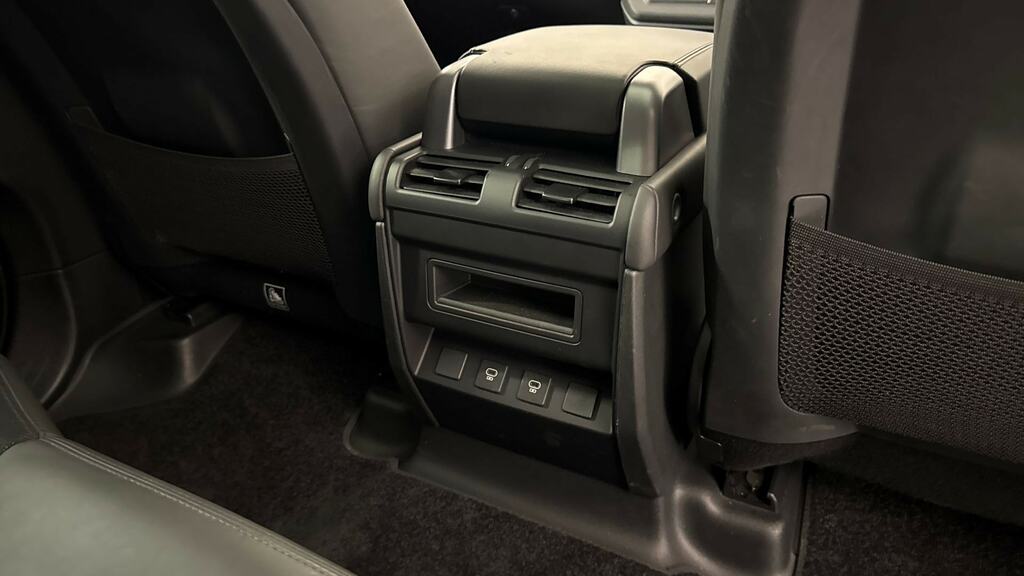 Land Rover Defender 110 D300 X-dynamic Se Eiger Grey Grey #18