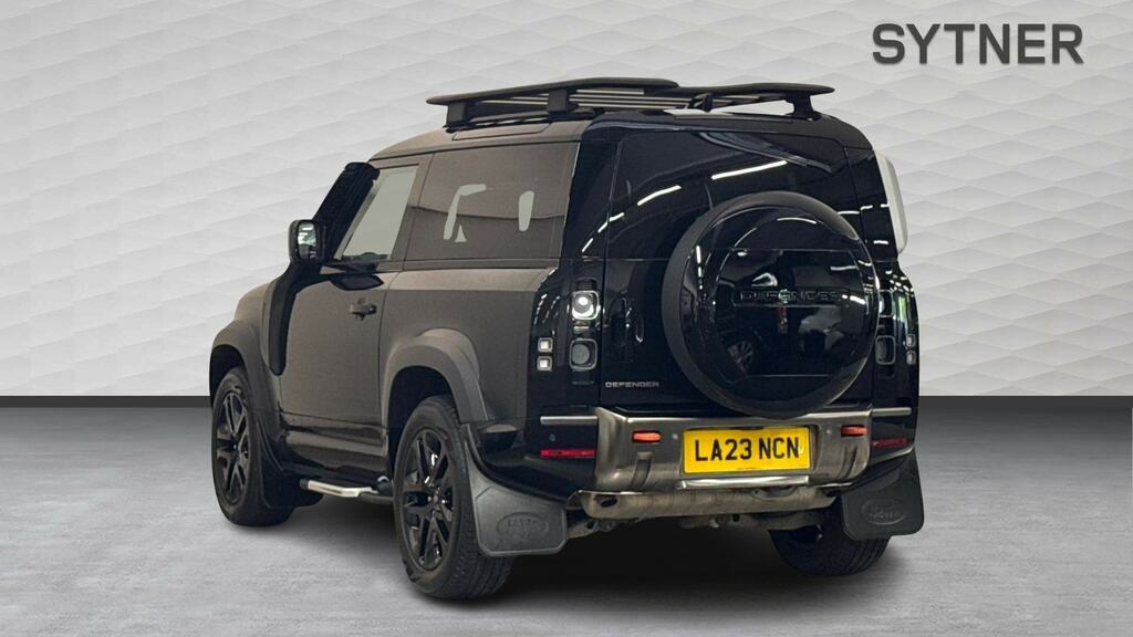 Land Rover Defender 90 3.0 P400 X 90 Black #2