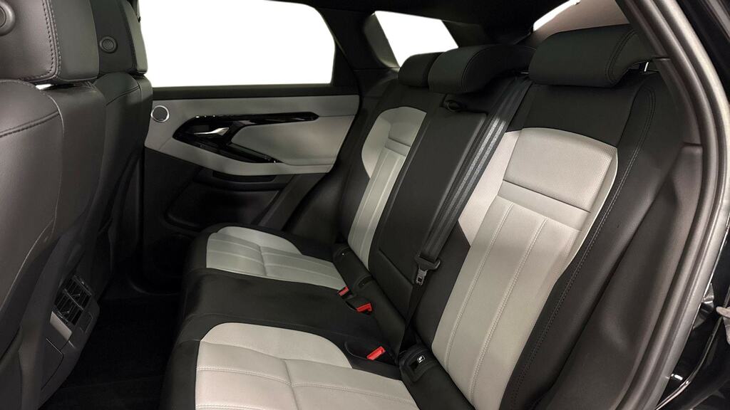 Land Rover Range Rover Evoque 1.5 P270e Dynamic Se WX25YVV Black #4