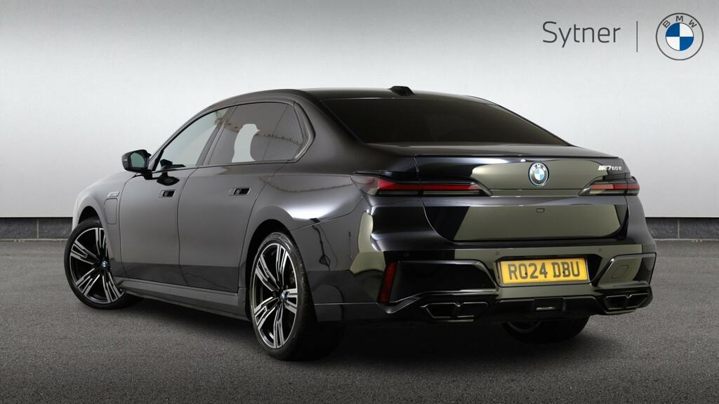 BMW 7 Series M760e Xdrive Ultimate Pack Black #2