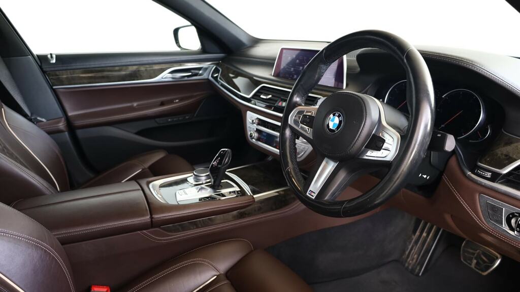 BMW 7 Series 740D Xdrive M Sport Grey #6
