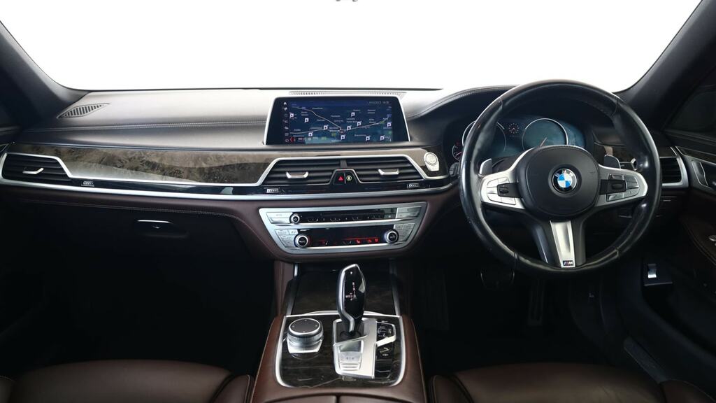 BMW 7 Series 740D Xdrive M Sport Grey #4